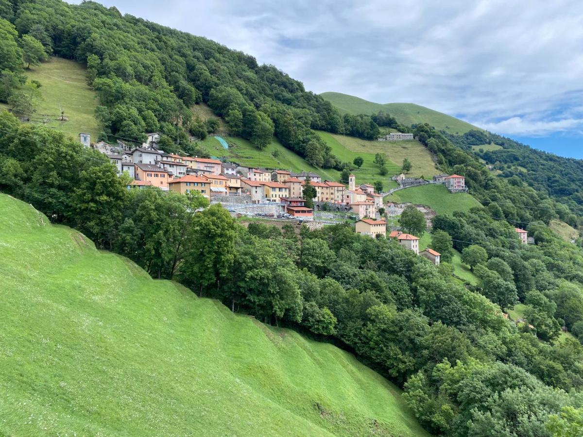 "La Casa Dei Gelsi" - Panorama Lodge Monte Generoso Scudellate Esterno foto